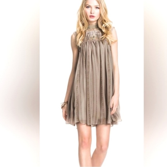 Free People Dresses & Skirts - Free People Penny Georgette Babylon Dress size Medium